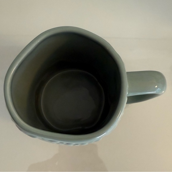 Rae Dunn Ceramic “peace on earth” Mug in sage green - Picture 3 of 4